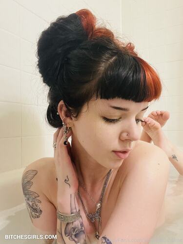 251622443639733804902840404460218205622 thumbnail