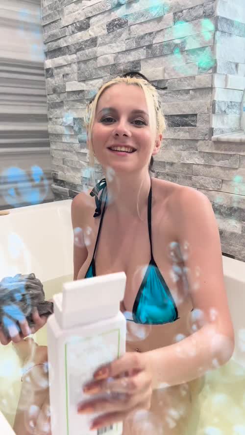 c92ff794e90c14790a5d928aa46f7974d6b3ea74b0956a0df4247c5aadb4830f thumbnail