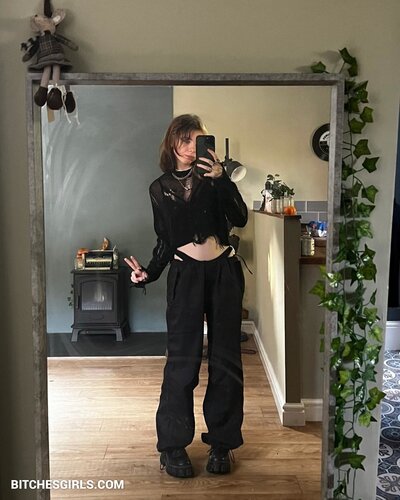 86596584118961619420368530522308810392 thumbnail